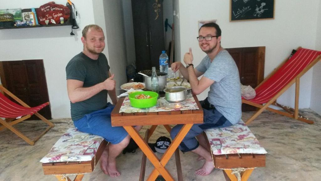 Wine Tree Garden Guesthouse 미리사 외부 사진